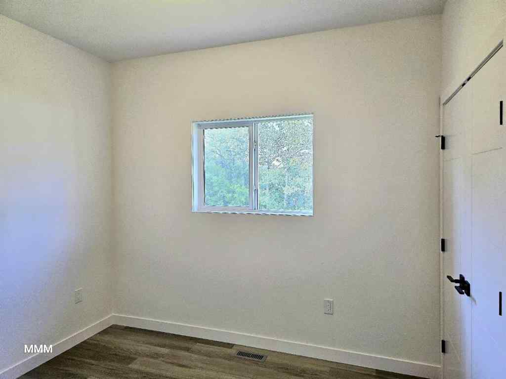 MLS® A2185664 - 5315 51 Street  in NONE Mirror, Residential