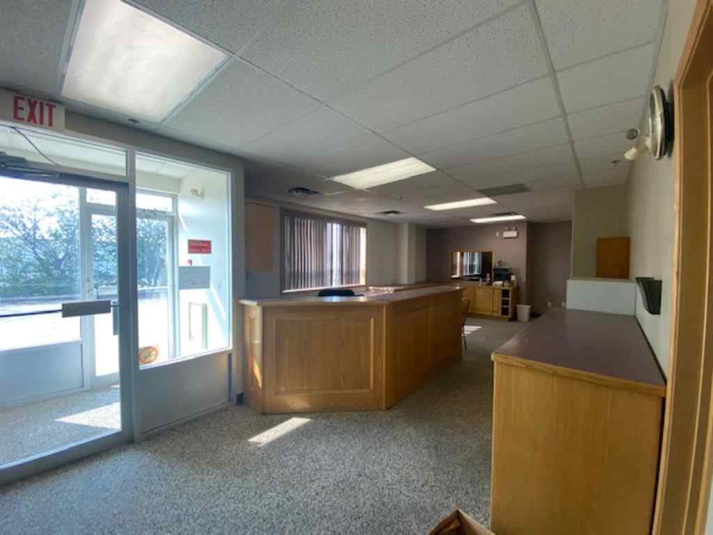 MLS® A2185673 - 1200 2 Street W in North End Brooks, Commercial
