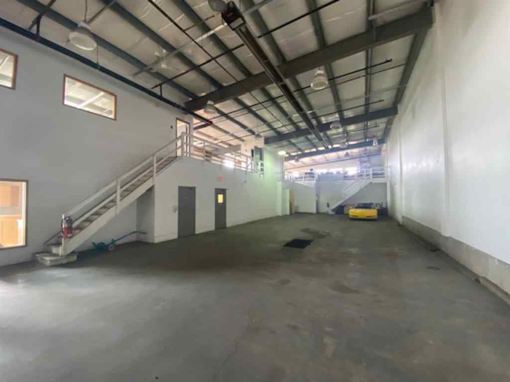 MLS® A2185673 - 1200 2 Street W in North End Brooks, Commercial