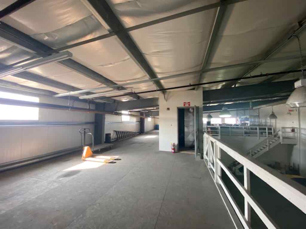 MLS® A2185673 - 1200 2 Street W in North End Brooks, Commercial