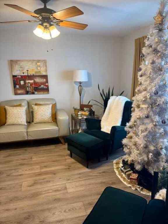 MLS® A2185818 - 8 Anderson Close  in NONE Whitecourt, Commercial