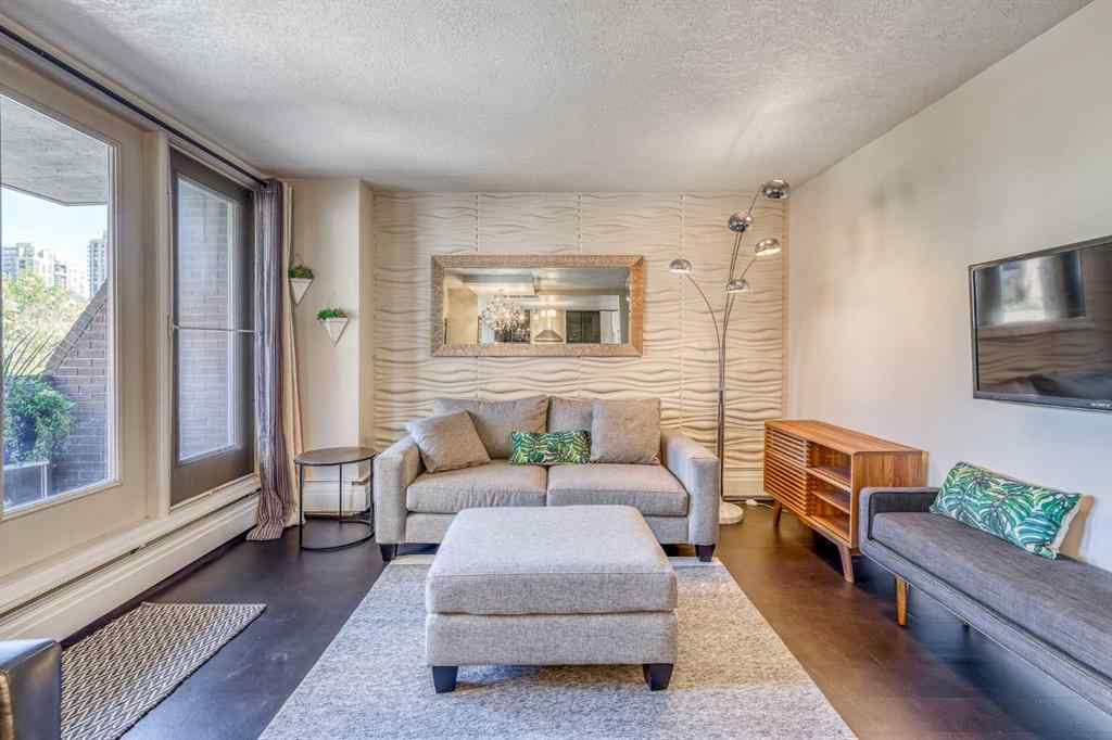 MLS® A2185863 - Unit #302 1309 14 Avenue SW in Beltline Calgary, Residential