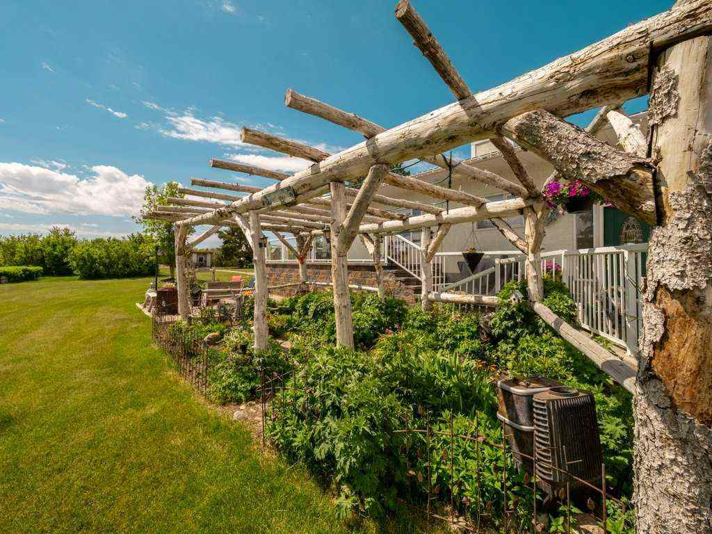 MLS® A2185996 - 10054 Range Rd 142   in NONE Rural Warner No. 5, County of, Residential