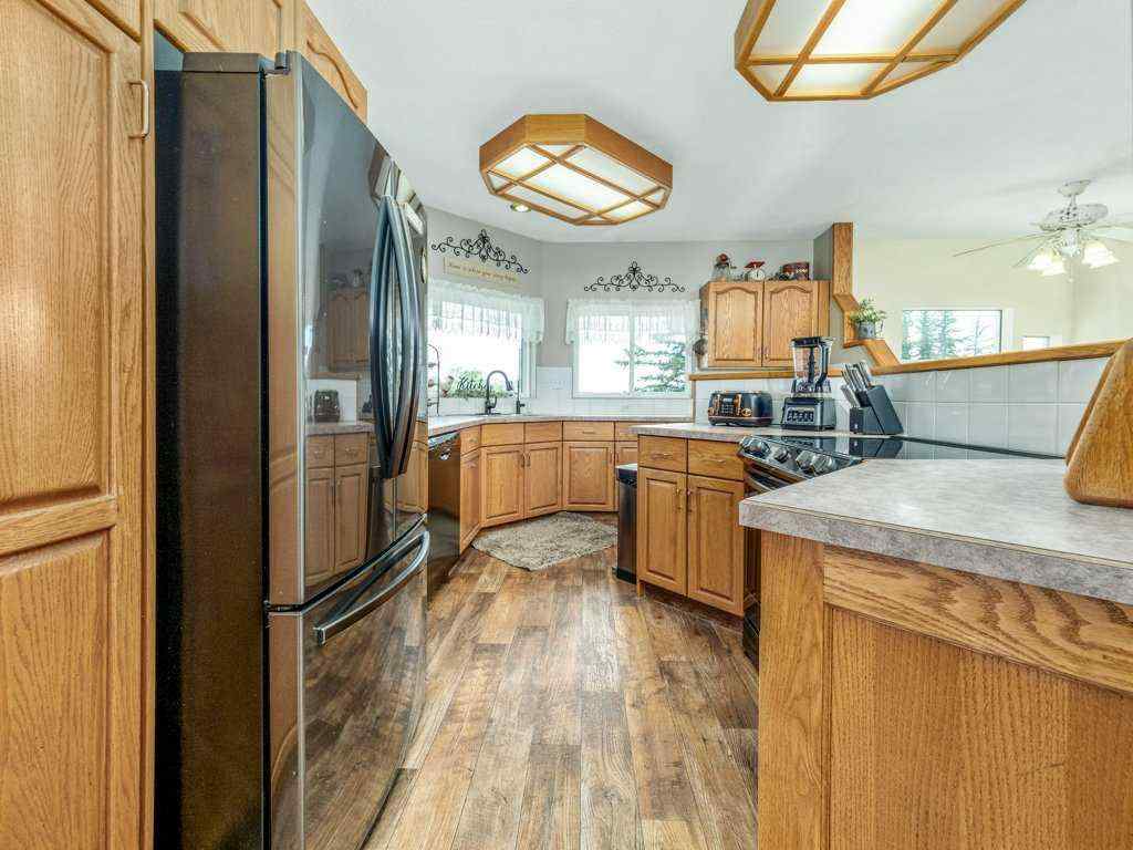 MLS® A2185996 - 10054 Range Rd 142   in NONE Rural Warner No. 5, County of, Residential