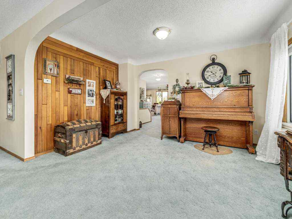 MLS® A2185996 - 10054 Range Rd 142   in NONE Rural Warner No. 5, County of, Residential