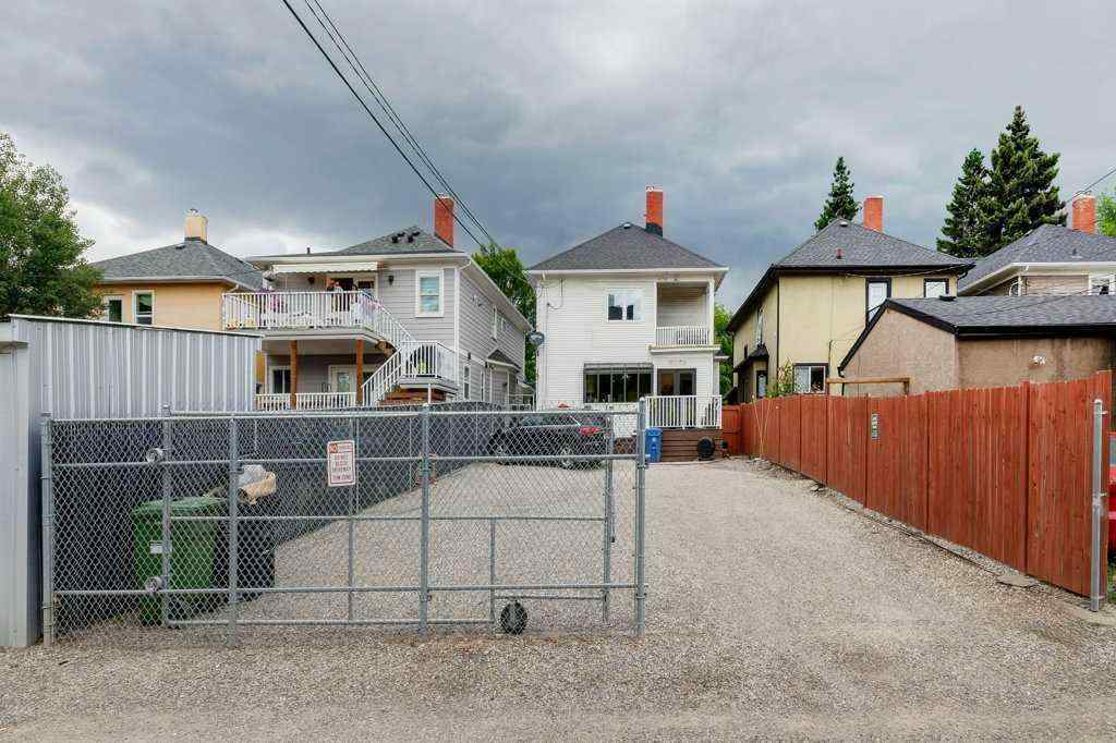 MLS® A2186003 - 325 23 Avenue SW in Mission Calgary, Commercial