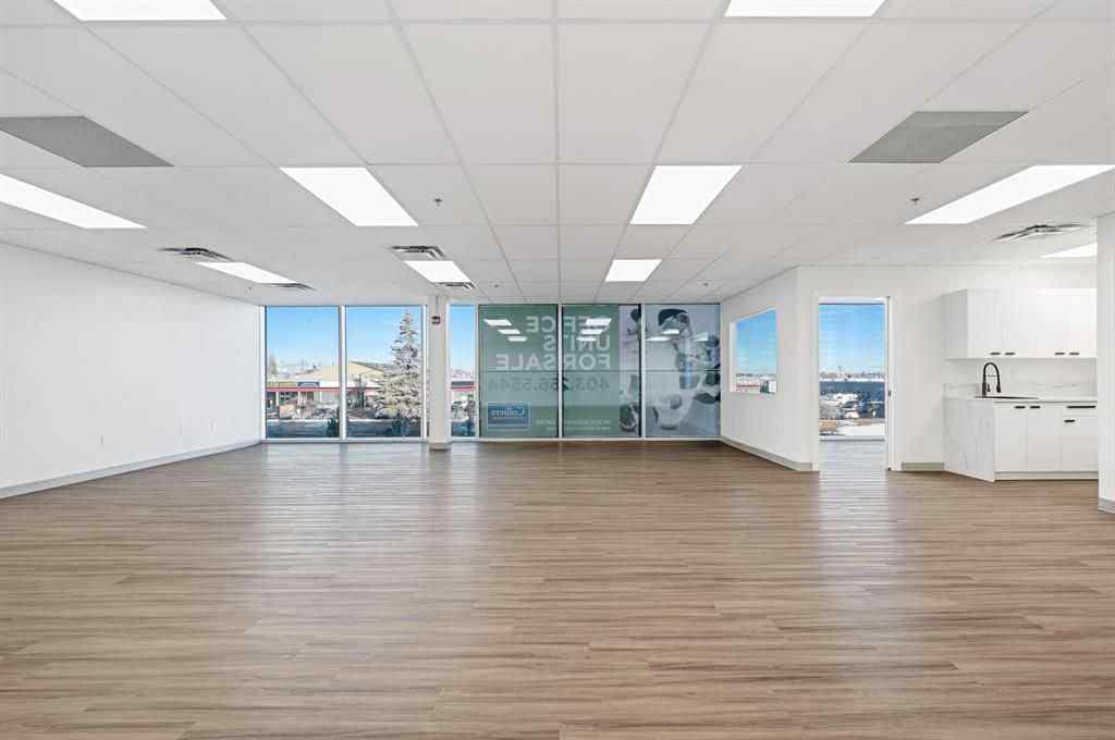 MLS® A2186011 - Unit #213 3223 5 Avenue NE in Franklin Calgary, Commercial