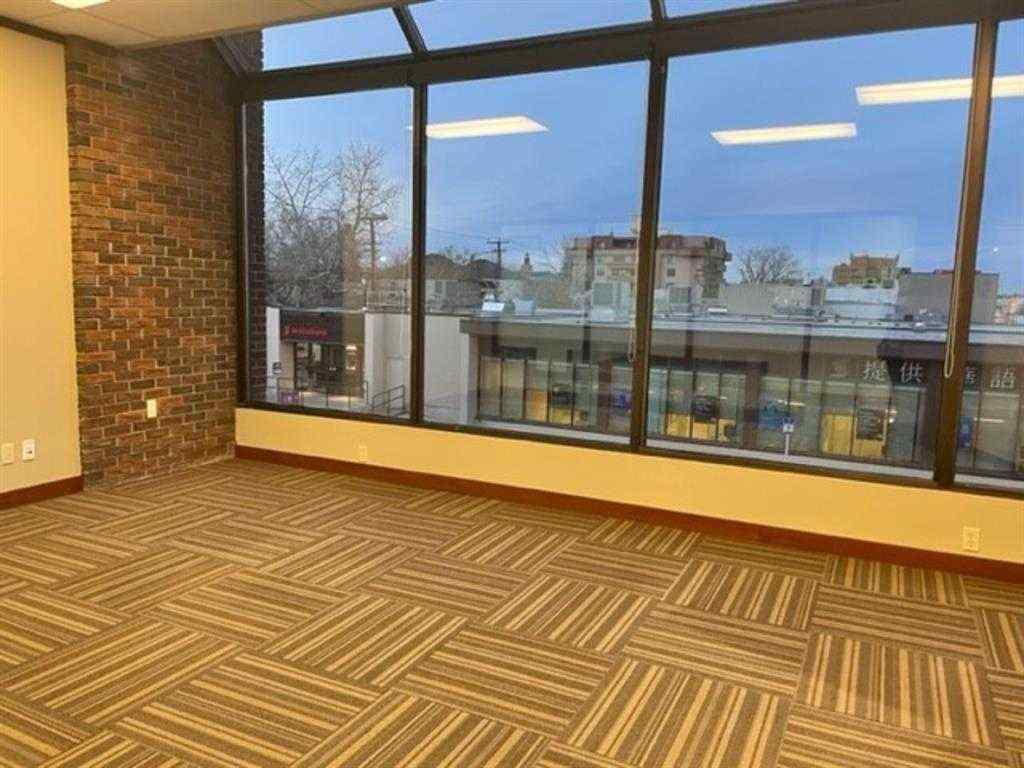 MLS® A2186050 - Unit #218 1217 Centre Street NW in Crescent Heights Calgary, Commercial