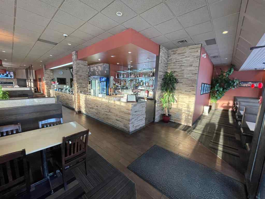 MLS® A2186110 - 414 Carmichael Lane  in Mountain View Hinton, Commercial