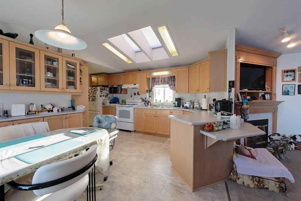 MLS® A2186424 - 74031B Southshore Drive E in NONE Widewater, Residential