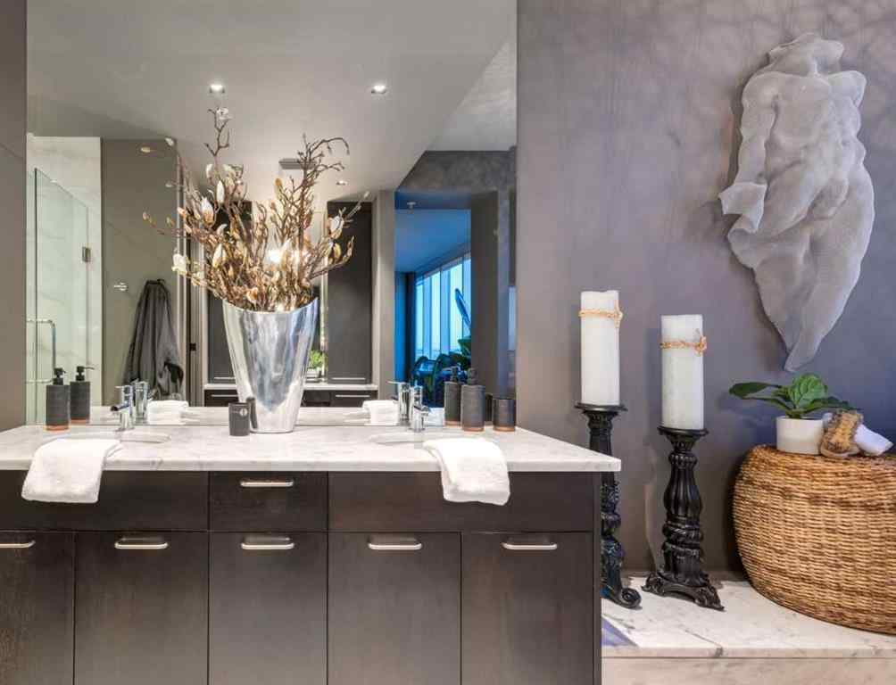 MLS® A2186897 - Unit #2201 433 11 Avenue SE in Beltline Calgary, Residential