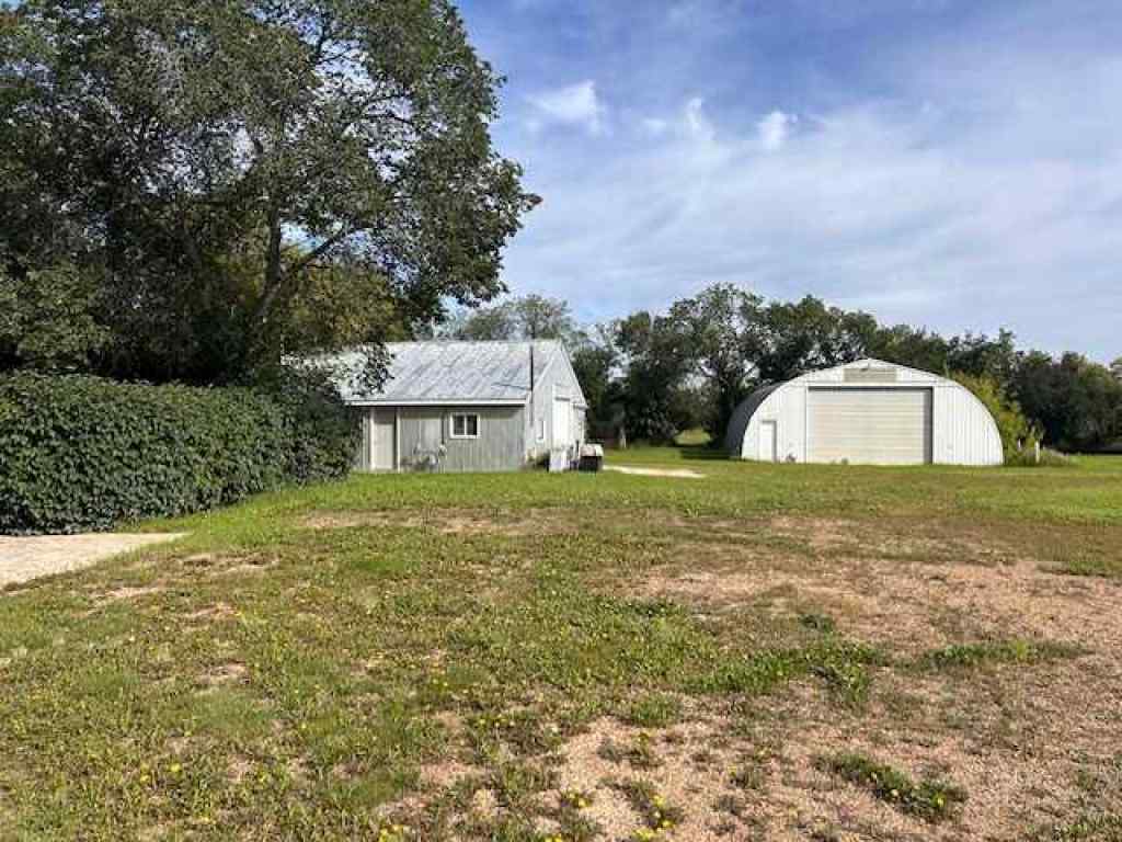 MLS® A2186915 - 162078 RR 31-3   in NONE Rural Starland County, Residential
