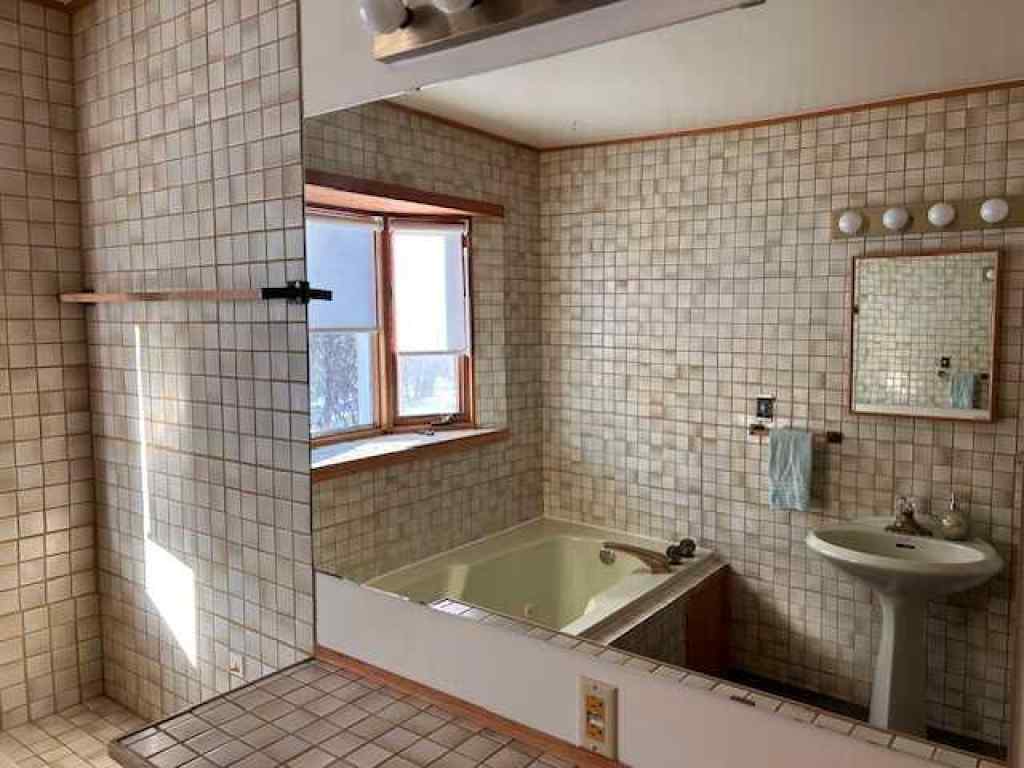 MLS® A2186915 - 162078 RR 31-3   in NONE Rural Starland County, Residential
