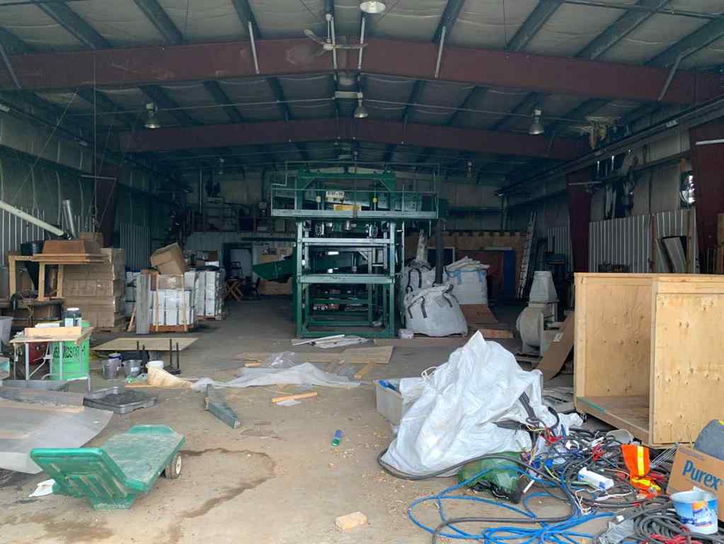 MLS® A2187107 - 4931 48 Avenue  in Irma Irma, Commercial