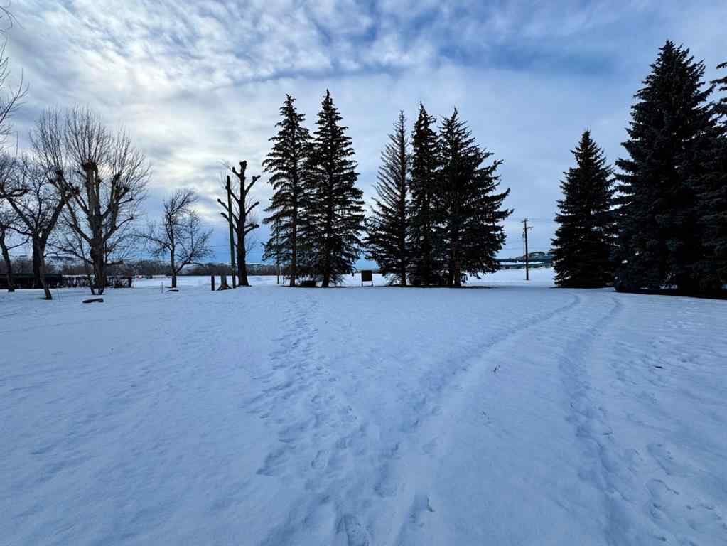 MLS&reg; # A2187248 - 170 9 Street NW in North Drumheller Drumheller, Land Open Houses