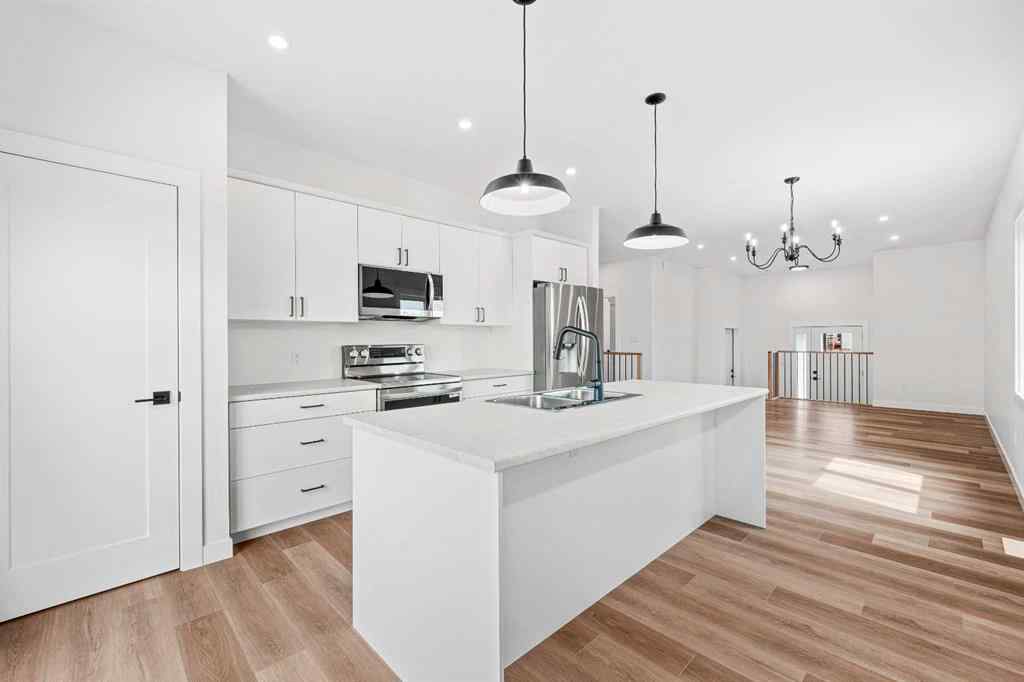 MLS® A2187275 - 1306 56 Avenue  in College Park Lloydminster, Residential