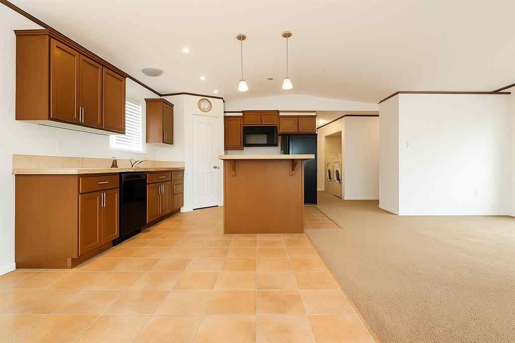 MLS® A2187360 - 10019 100 Street  in NONE Sexsmith, Residential