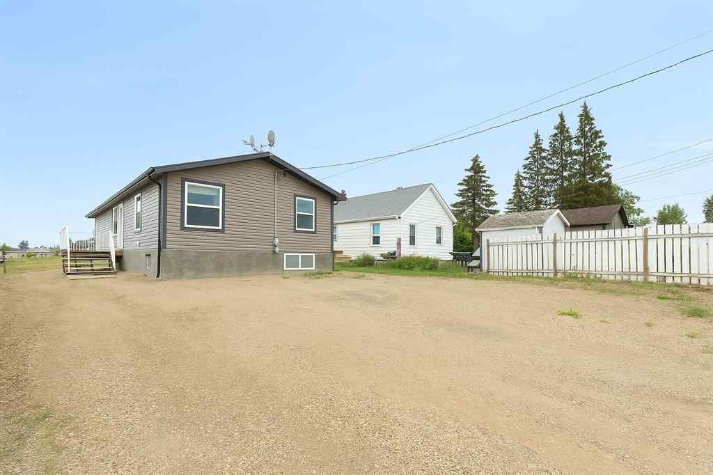 MLS® A2187360 - 10019 100 Street  in NONE Sexsmith, Residential