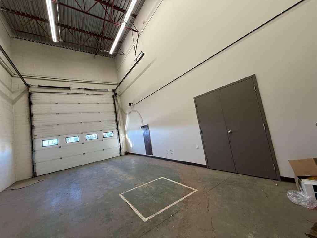 MLS® A2187382 - Unit #B 11402 100 Street  in Avondale Grande Prairie, Commercial