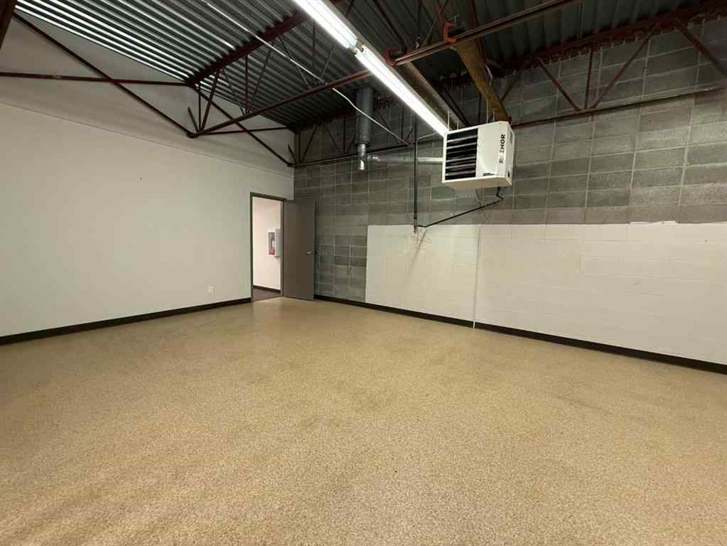 MLS® A2187382 - Unit #B 11402 100 Street  in Avondale Grande Prairie, Commercial