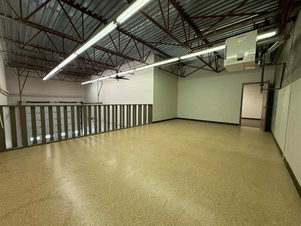 MLS® A2187382 - Unit #B 11402 100 Street  in Avondale Grande Prairie, Commercial
