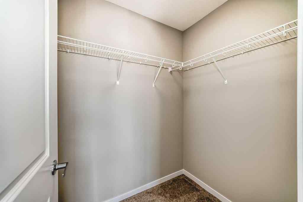 MLS® A2187492 - 393 Hotchkiss Drive SE in Hotchkiss Calgary, Residential