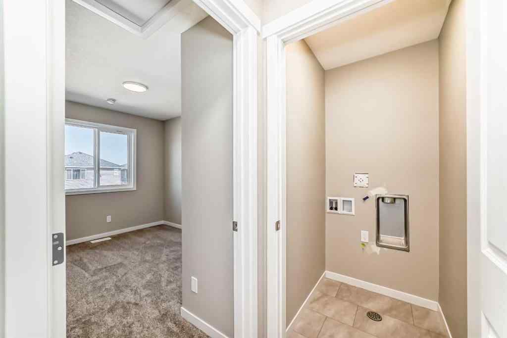 MLS® A2187492 - 393 Hotchkiss Drive SE in Hotchkiss Calgary, Residential