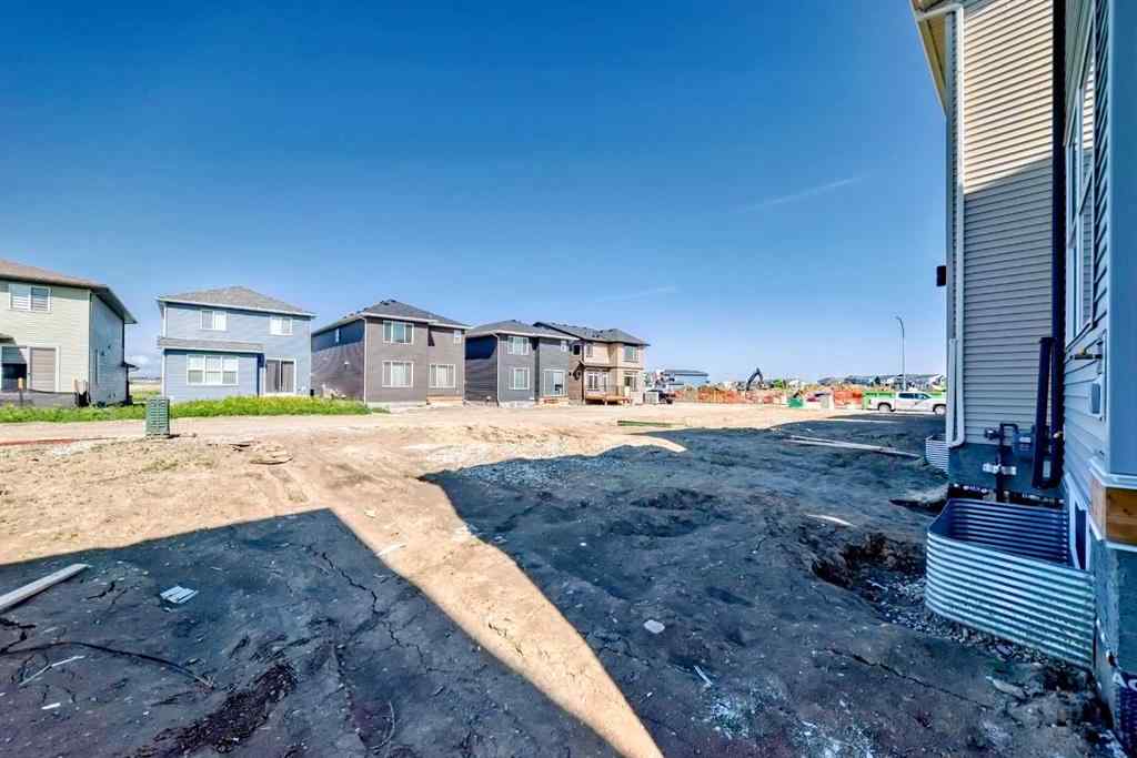 MLS® A2187492 - 393 Hotchkiss Drive SE in Hotchkiss Calgary, Residential