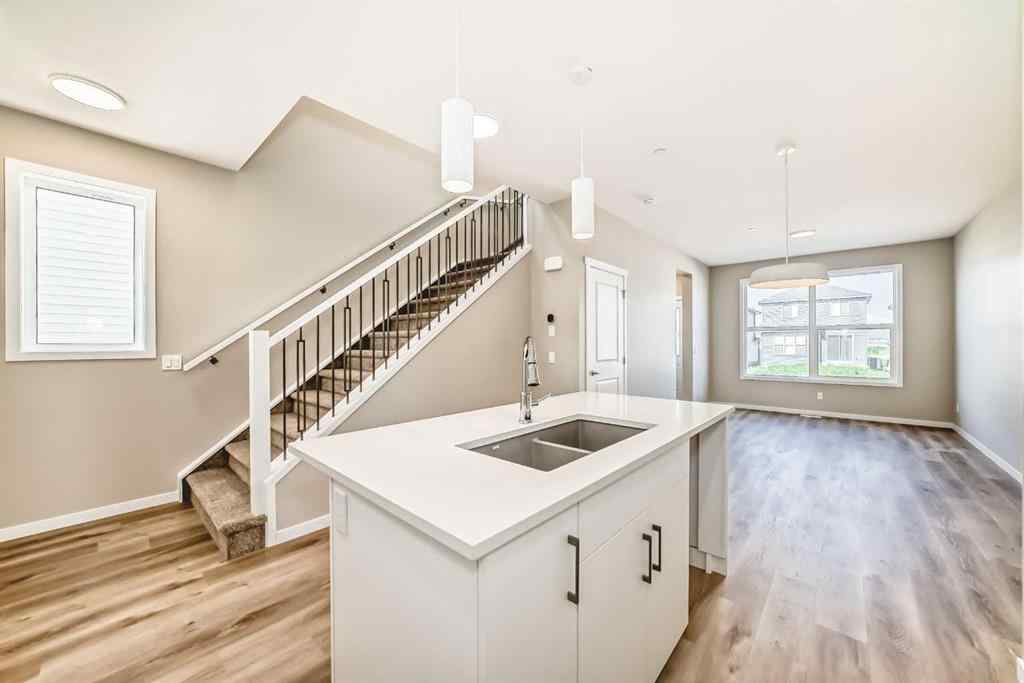MLS® A2187492 - 393 Hotchkiss Drive SE in Hotchkiss Calgary, Residential