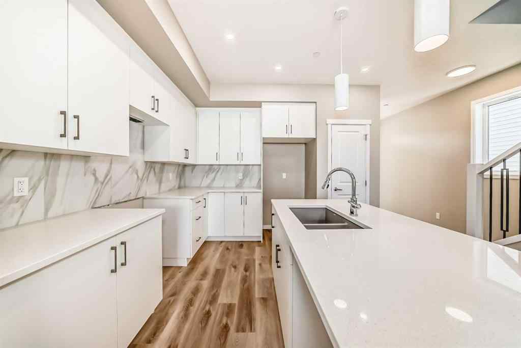 MLS® A2187492 - 393 Hotchkiss Drive SE in Hotchkiss Calgary, Residential