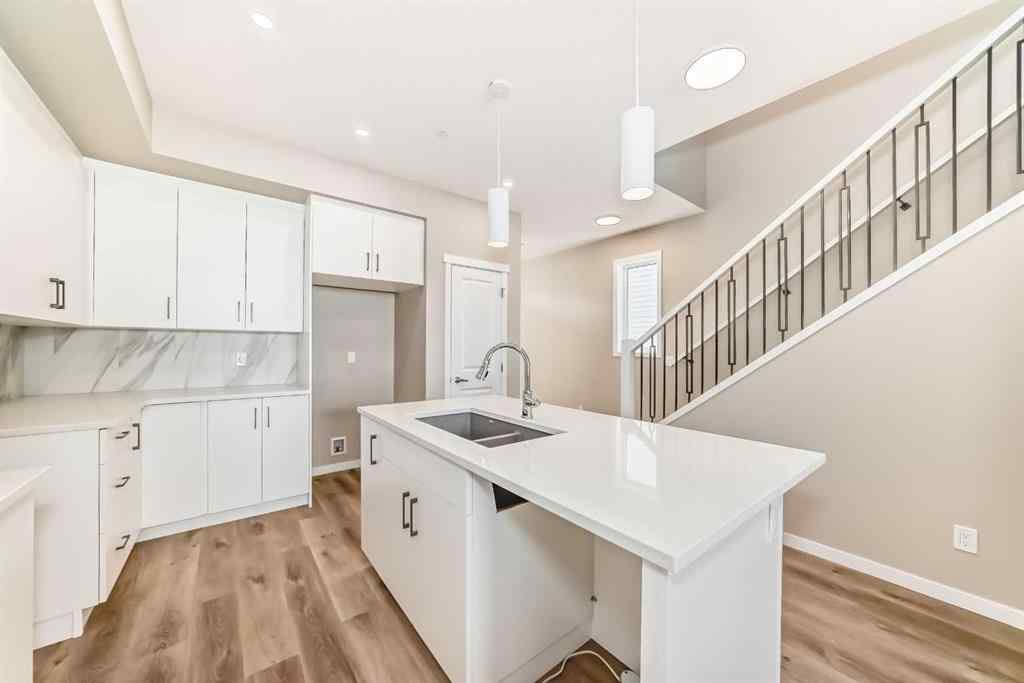 MLS® A2187492 - 393 Hotchkiss Drive SE in Hotchkiss Calgary, Residential