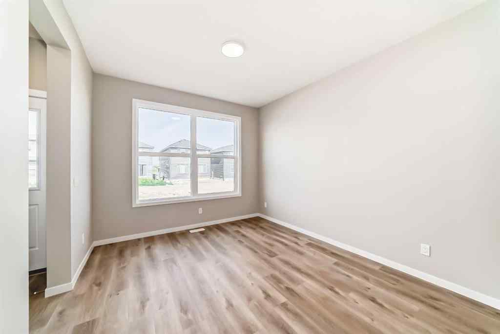 MLS® A2187492 - 393 Hotchkiss Drive SE in Hotchkiss Calgary, Residential