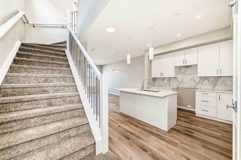 MLS® A2187492 - 393 Hotchkiss Drive SE in Hotchkiss Calgary, Residential