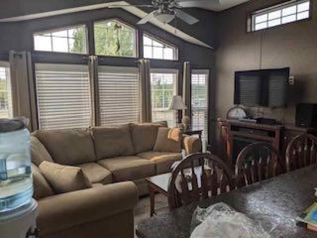 MLS® A2187550 - 907 Birch Street  in  Lac Des Iles, Residential