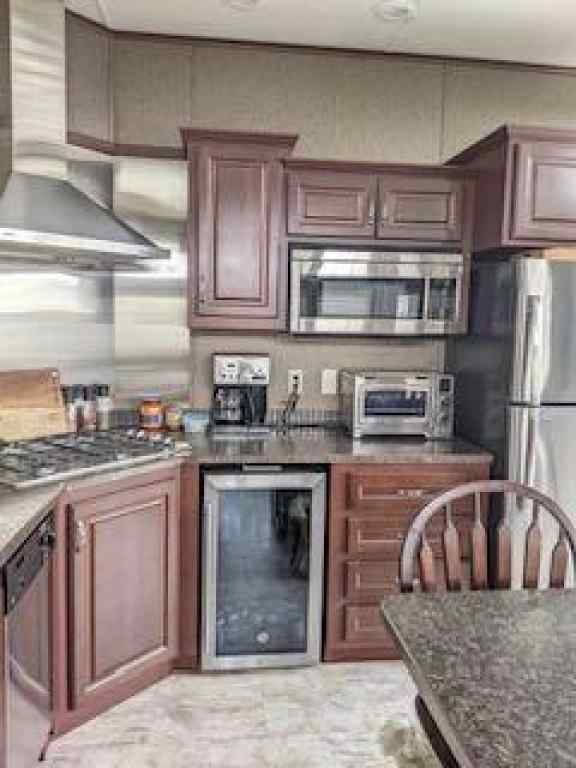 MLS® A2187550 - 907 Birch Street  in  Lac Des Iles, Residential