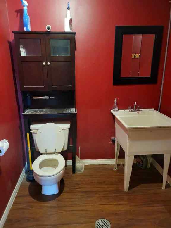 MLS® A2187617 - Unit #104 3208 8 Avenue NE in Franklin Calgary, Commercial