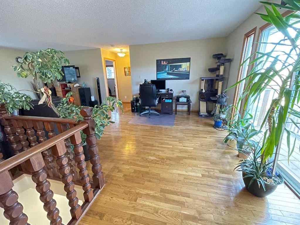 MLS® A2187720 - 203 Maurer Drive  in Hardisty Hinton, Residential