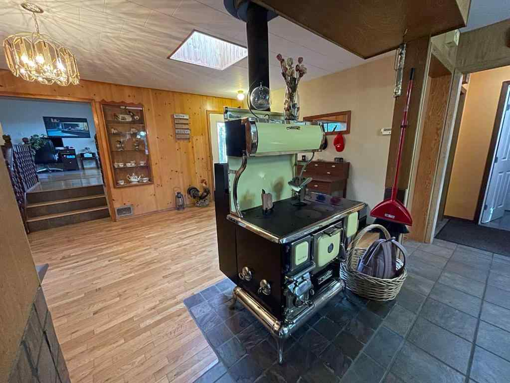 MLS® A2187720 - 203 Maurer Drive  in Hardisty Hinton, Residential