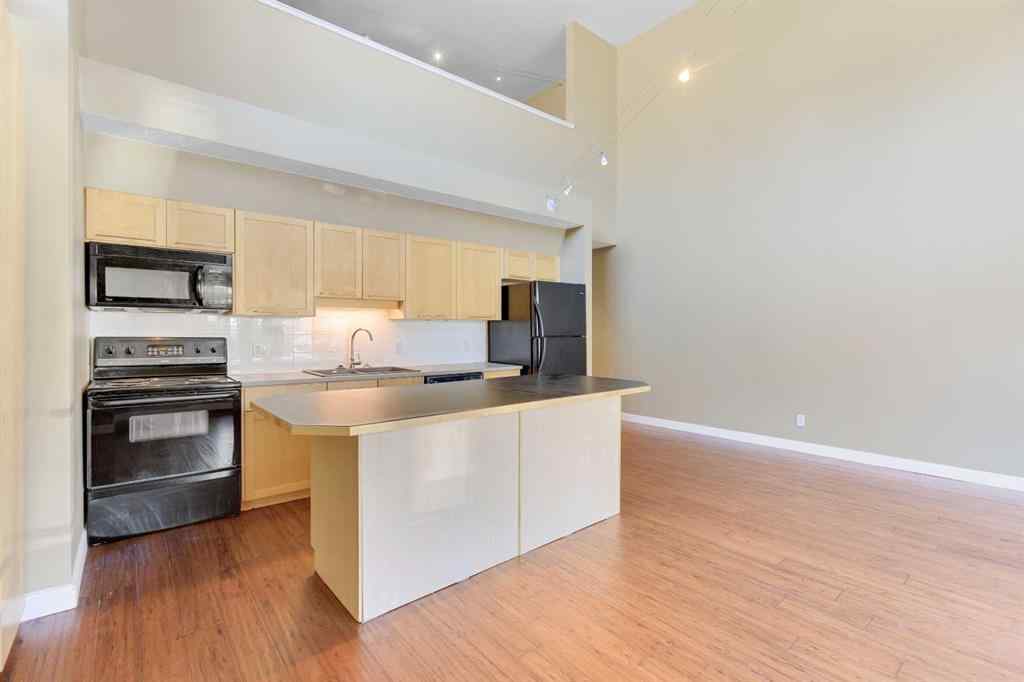 MLS® A2187864 - Unit #111 1505 27 Avenue SW in South Calgary Calgary, Residential
