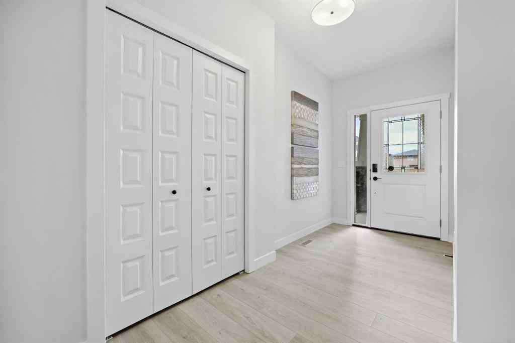 MLS® A2188058 - 1378 Bayview Crescent SW in Bayview Airdrie, Residential