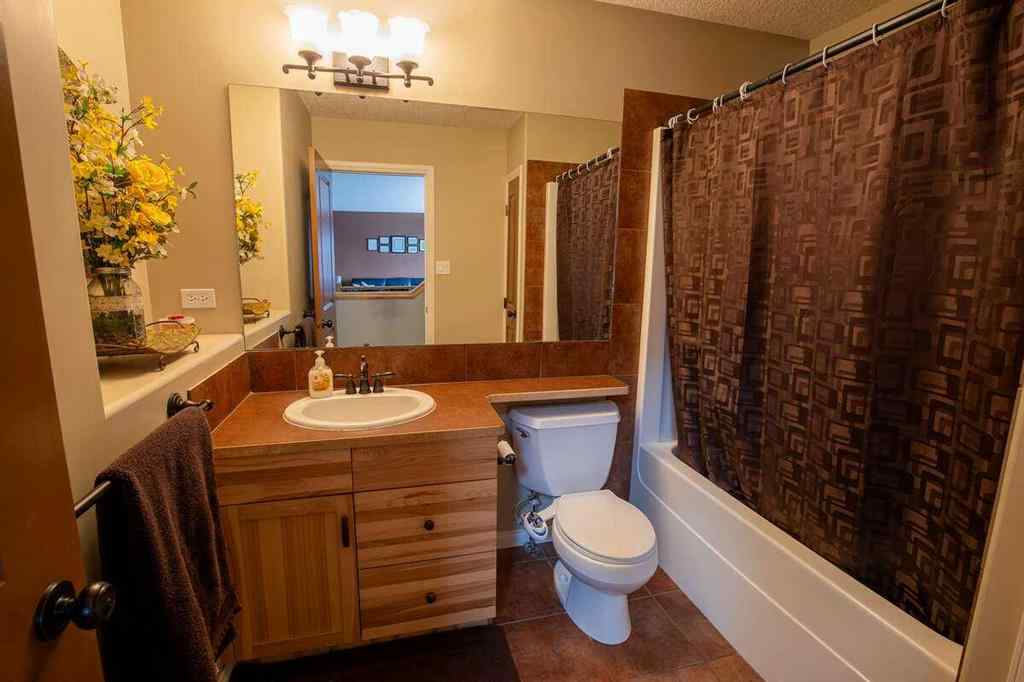 MLS® A2188059 - 139 Fairmont Road S in Fairmont Lethbridge, Residential