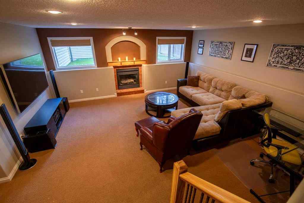 MLS® A2188059 - 139 Fairmont Road S in Fairmont Lethbridge, Residential