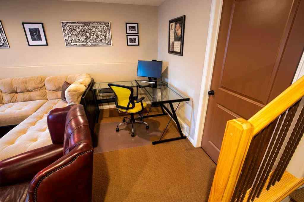 MLS® A2188059 - 139 Fairmont Road S in Fairmont Lethbridge, Residential
