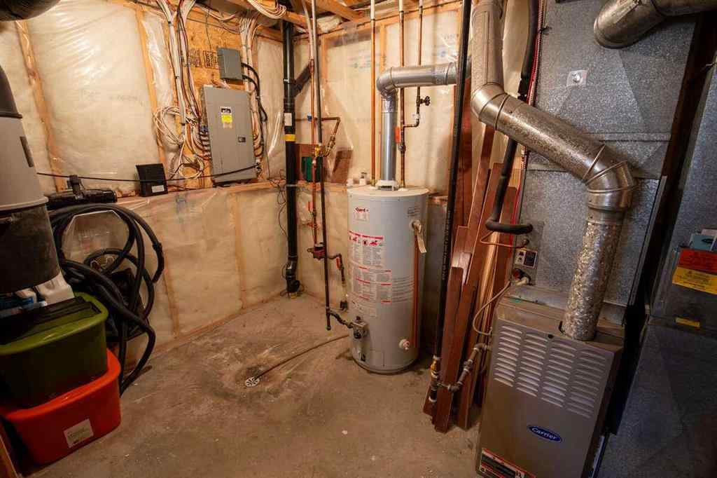 MLS® A2188059 - 139 Fairmont Road S in Fairmont Lethbridge, Residential