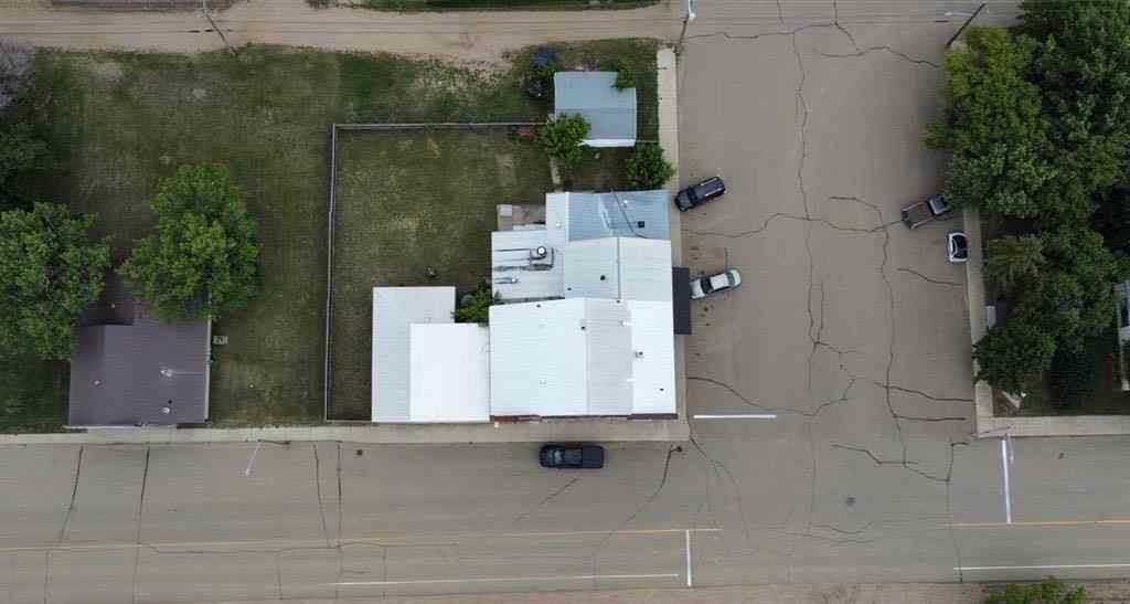 MLS® A2188089 - 4919 50 Avenue  in Czar Czar, Commercial