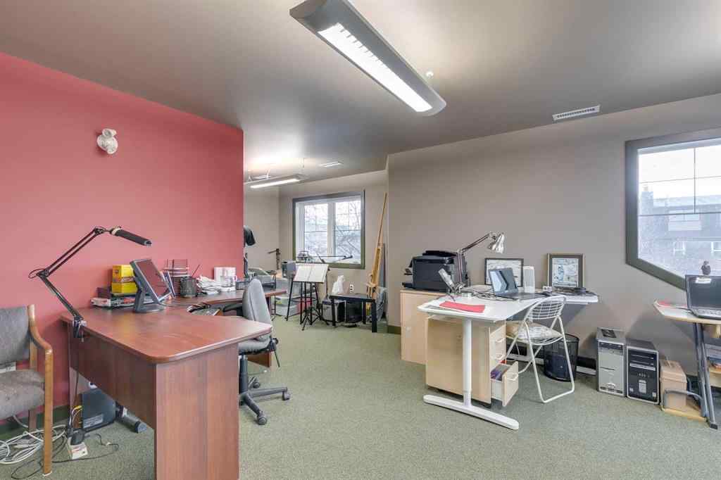 MLS® A2188148 - 905 Mckinnon Drive NE in Mayland Heights Calgary, Commercial