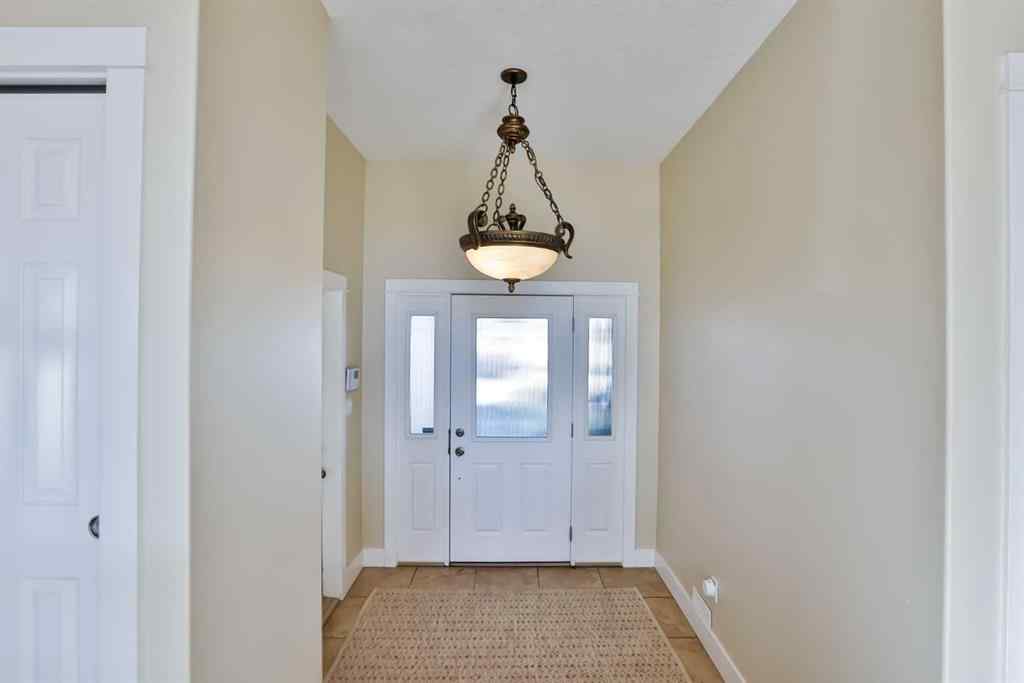 MLS® A2188379 - 804 Fairway Boulevard  in NONE Cardston, Residential