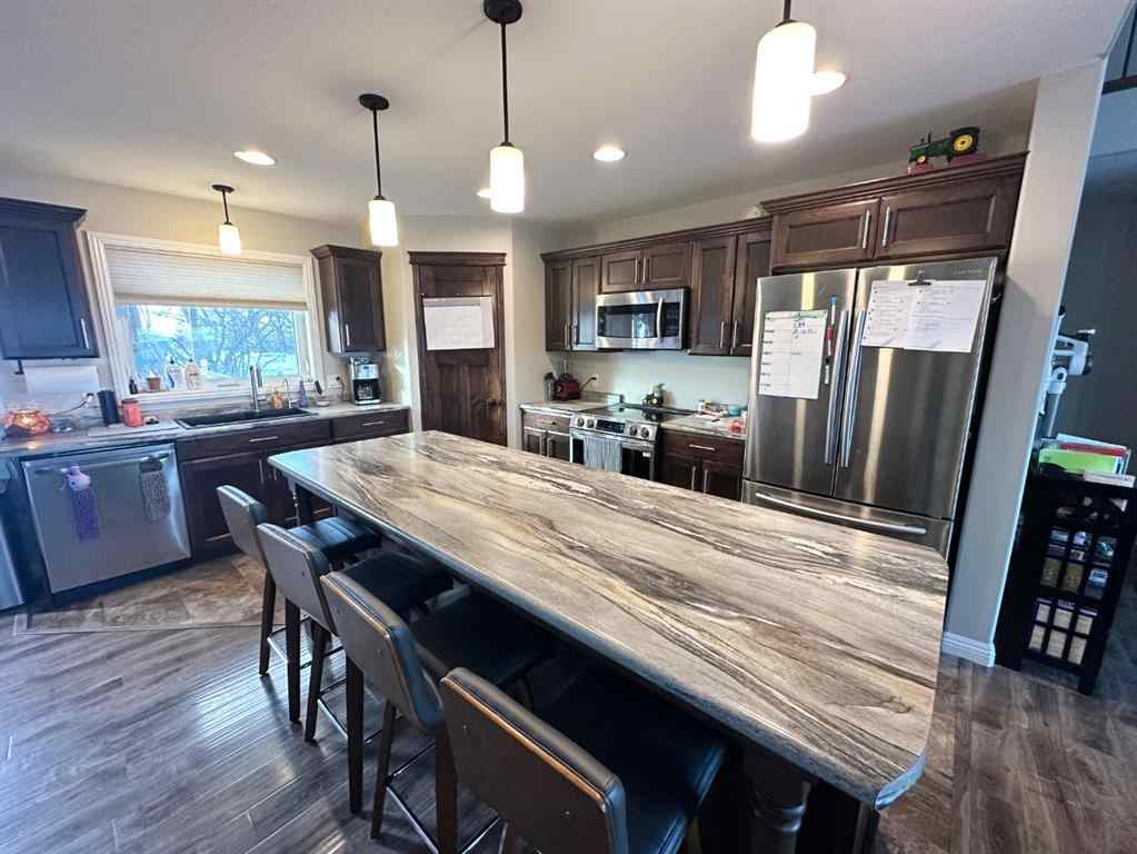 MLS® A2188397 - 523020 Range Road 70   in NONE Rural Vermilion River, County of, Residential