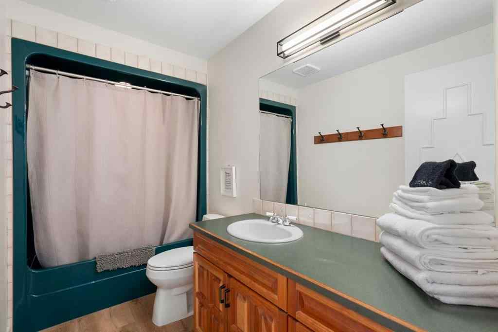 MLS® A2188403 - 275114 Lochend Road  in NONE Rural Rocky View County, Residential