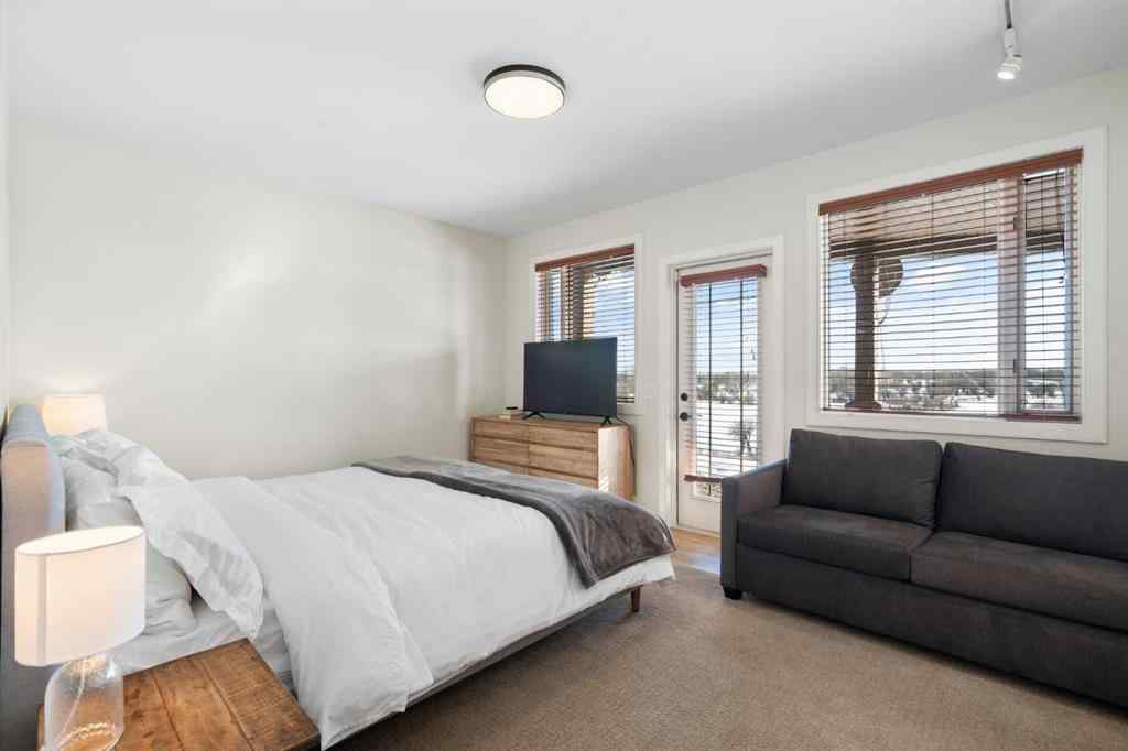 MLS® A2188403 - 275114 Lochend Road  in NONE Rural Rocky View County, Residential